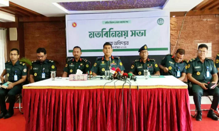মৃত্যুদণ্ডপ্রাপ্ত আসামিসহ পালিয়ে যাওয়া ৯০০ বন্দী এখনও পলাতক