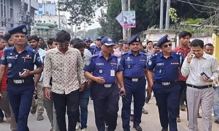 ব্রাহ্মণবাড়িয়া যানজট নিরসনে পুলিশের অভিযান