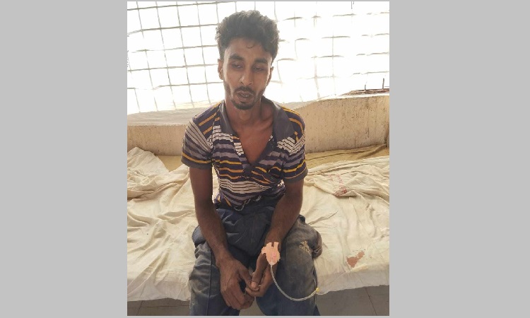 ট্রান্সফরমার চুরির সময় বিদ্যুতায়িত হয়ে ধরা খেল চোর