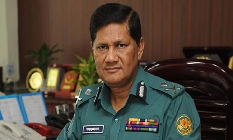 সাবেক ডিএমপি কমিশনার আছাদুজ্জামান কারাগারে