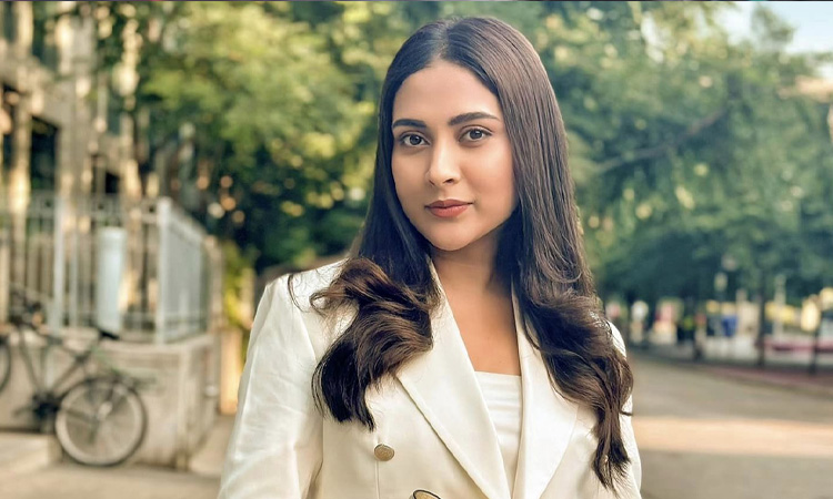 গণপিটুনিকে নরমালাইজ করা হচ্ছে কেন, প্রশ্ন মেহজাবীন এর