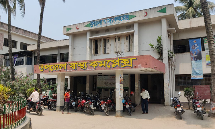 স্বাস্থ্য কর্মকর্তার বিরুদ্ধে চাঁদা আদায়ের অভিযোগ, ঘটনা তদন্তে ৩ সদস্যের কমিটি
