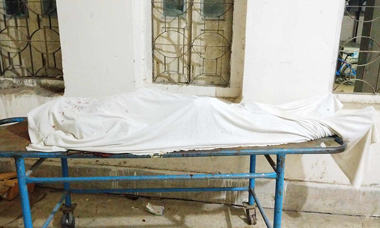 রাজবাড়ীর গোয়ালন্দে এক ব্যক্তিকে গলা কেটে হত্যা