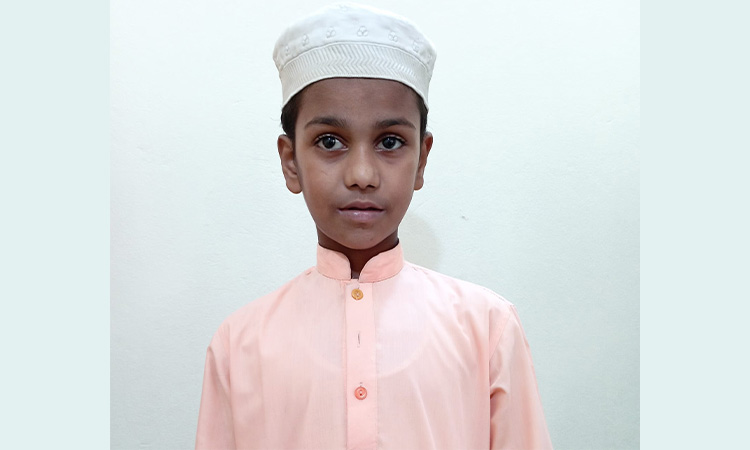 ১০ মাসেই কোরআনের হাফেজ ৯ বছর বয়সী মাসুদ