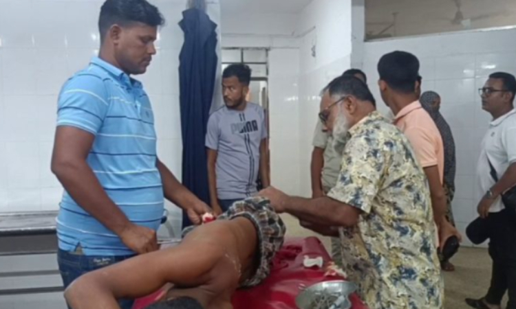 গোপালগঞ্জে দুই পক্ষের সংঘর্ষে আহত ১০
