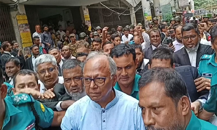 জামিন নামঞ্জুর, কারাগারে মাহমুদুর রহমান
