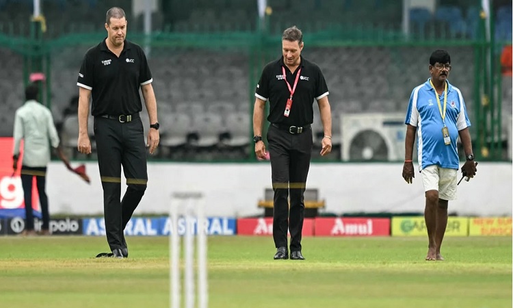 ক্রিকেটাররা লাঞ্চ বিরতিতে, এখনও পর্যন্ত খেলা শুরু হয়নি