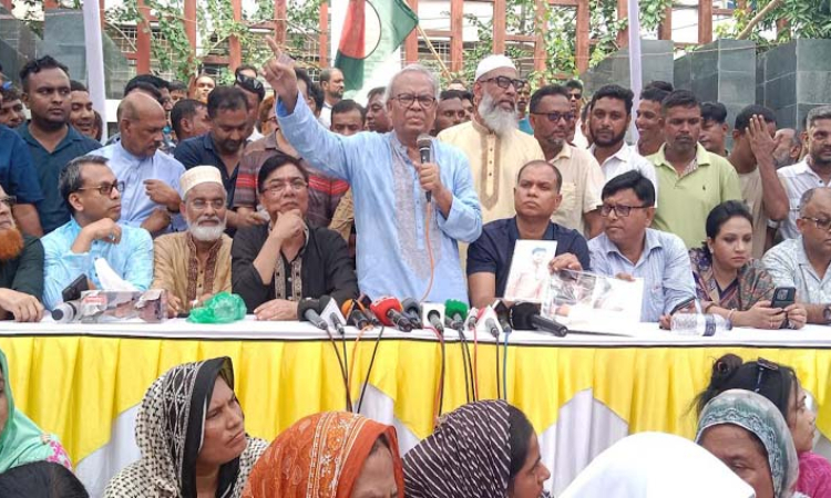 অন্য কোনো দেশের প্রেসক্রিপশনে বাংলাদেশ চলবে না: রিজভী