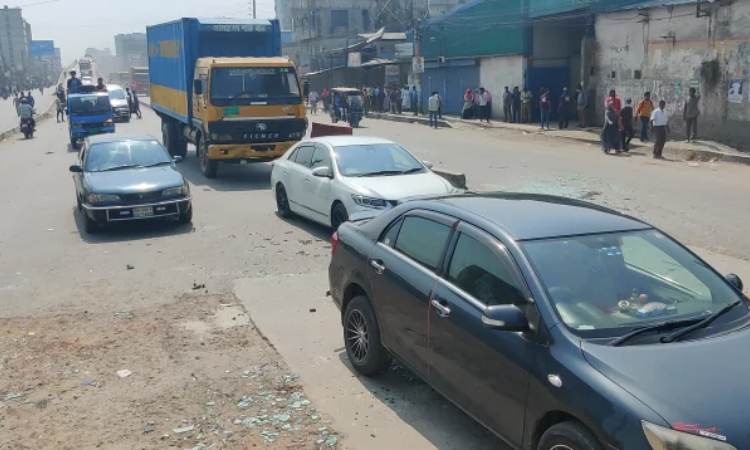 ১১ ঘণ্টা পর ঢাকা-ময়মনসিংহ মহাসড়কে যানচলাচল স্বাভাবিক
