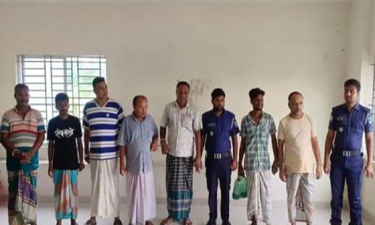 মোংলায় সাবেক পৌর কাউন্সিলরসহ আ.লীগের ৭ জন আটক