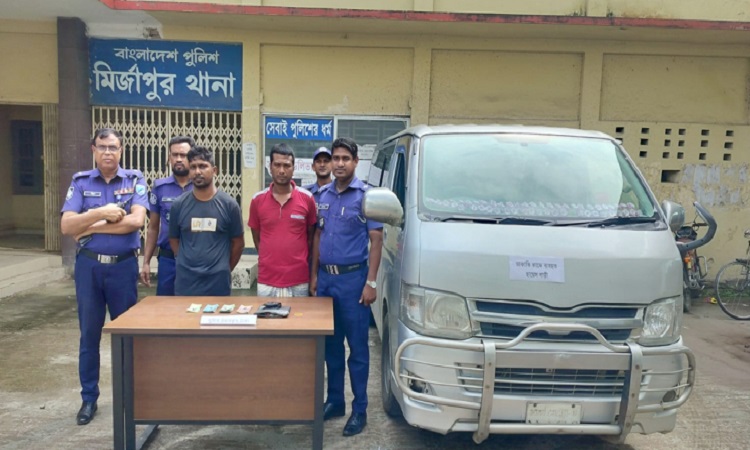 টাঙ্গাইলে ডিবি পুলিশ পরিচয়ে ডাকাতি, গ্রেফতার ২