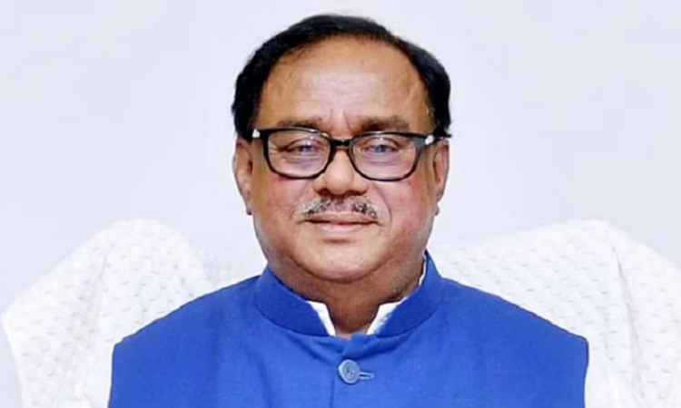 সাবেক খাদ্যমন্ত্রী সাধন চন্দ্র মজুমদার গ্রেফতার
