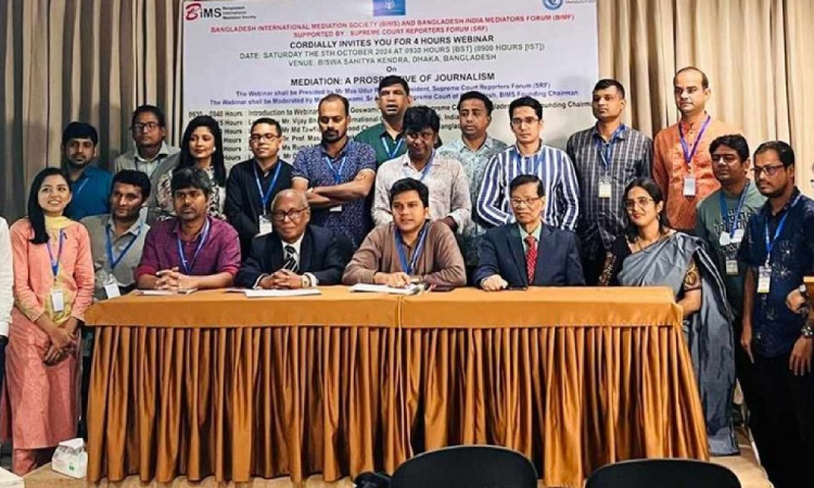 সাংবাদিকরা মধ্যস্থতাকারী হিসেবে বহুমাত্রিক কাজ করতে পারেন