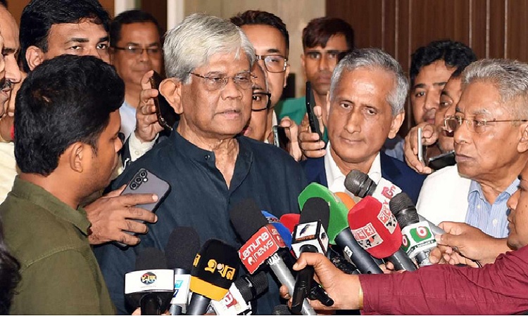 রপ্তানি বহুমুখীকরণে চামড়া খাতের বড় সুযোগ রয়েছে: অর্থ উপদেষ্টা
