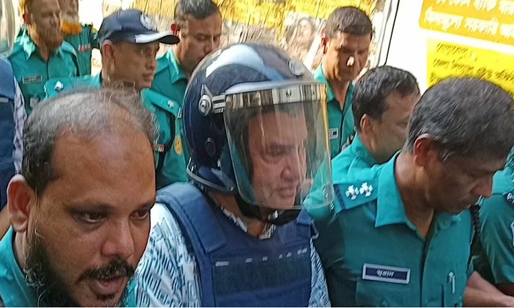 ৫ দিনের রিমান্ডে সাবের হোসেন চৌধুরী