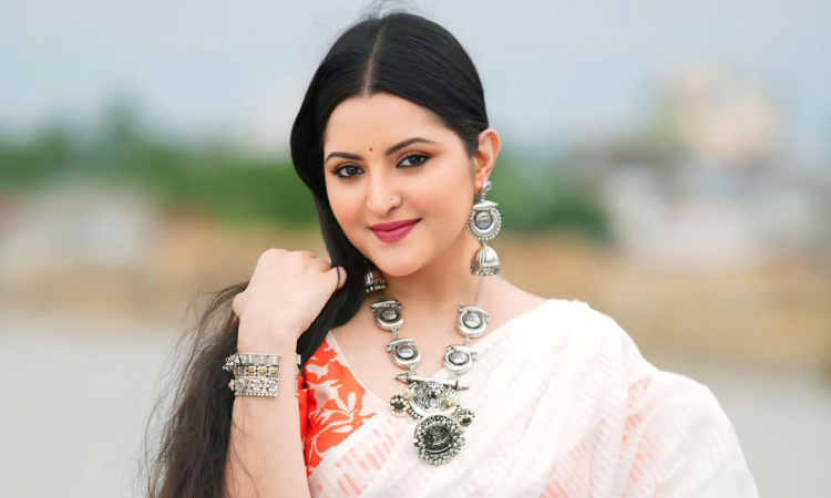 আমার মতন এই ভুল কেউ করবেন না আশা করি: পরীমণি