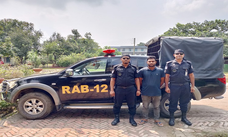 খোকসায় ৪ শিশু নিহতের ঘটনার মাইক্রোবাস চালক আটক