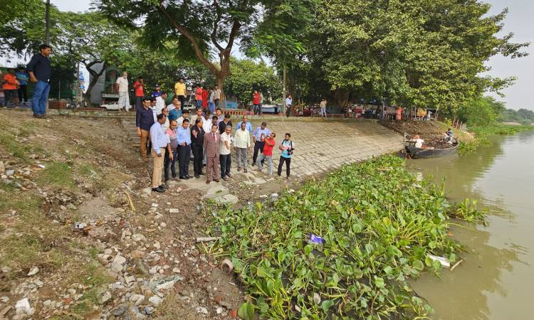 মুন্নুজান প্রতিমা বিসর্জন ঘাট পরিদর্শন করলেন রাসিক প্রশাসক