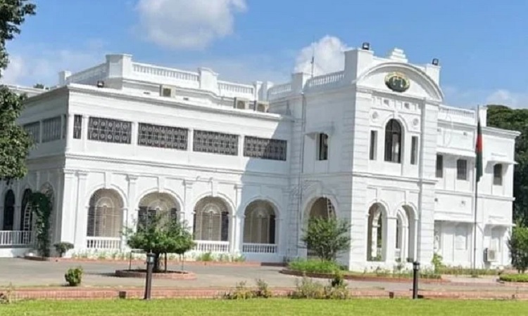 প্রধান বিচারপতির বাসভবন 'সংরক্ষিত পুরাকীর্তি' ঘোষণার কার্যক্রম শুরু