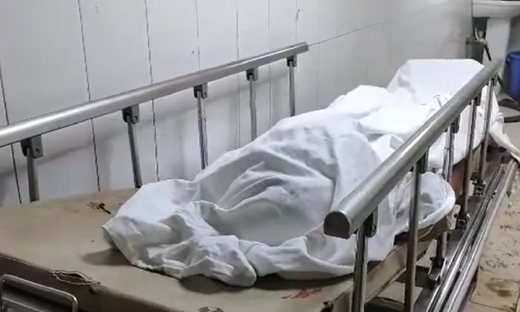 আশুলিয়ায় যুবককে কুপিয়ে হত্যা
