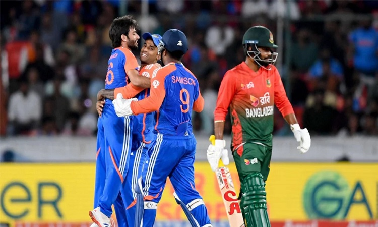টেস্টের পর টি-টোয়েন্টিতেও হোয়াইটওয়াশ বাংলাদেশ