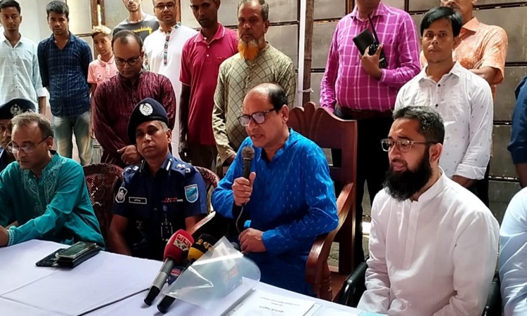 প্রতিমা বিসর্জন পর্যন্ত কোন অঘটন ঘটবে না : উপদেষ্টা ডা. বিধান রঞ্জন