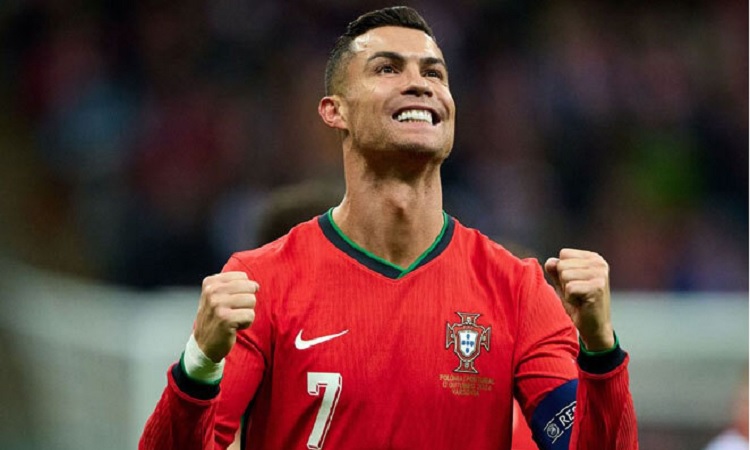 রোনালদোর ৯০৬, পর্তুগালের টানা তৃতীয় জয়