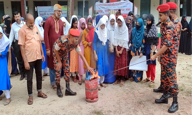 রাণীনগরে আন্তর্জাতিক দুর্যোগ প্রশমন দিবস পালিত