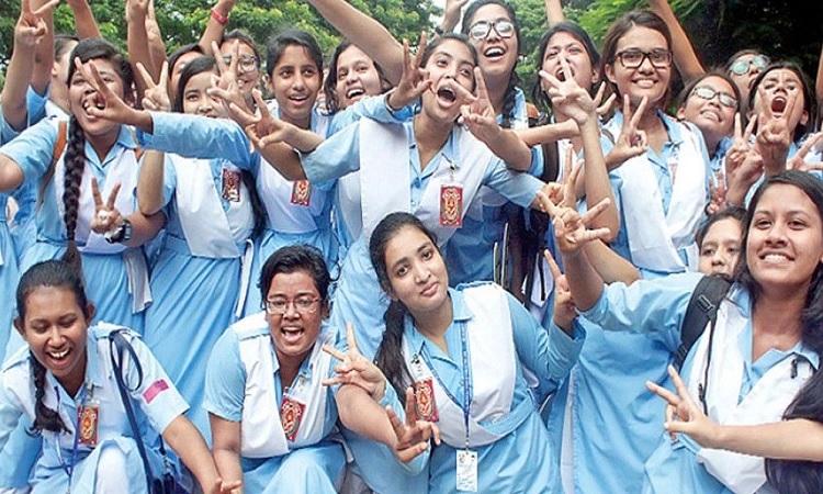 এইচএসসির ফলাফল: এবারও এগিয়ে মেয়েরা