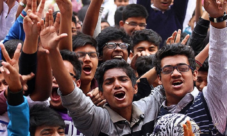 ১৩৮৮ শিক্ষাপ্রতিষ্ঠানে শতভাগ পরীক্ষার্থী পাস