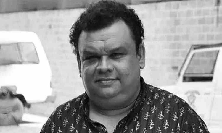 ক্যানসারে জীবনপ্রদীপ নিভে গেল অতুলের