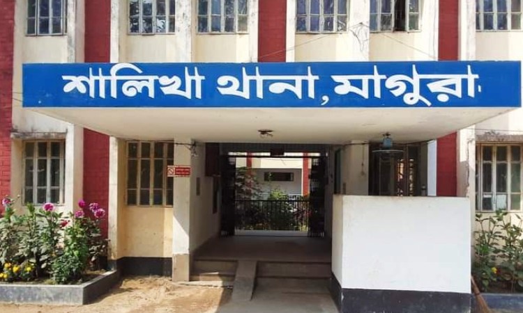 শালিখায় অতিরিক্ত মদ পানে ২ জনের মৃত্যু