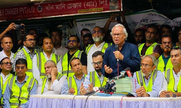 'অন্তর্বর্তী সরকারের কাছে মানুষের চাহিদা অনেক বেশি'