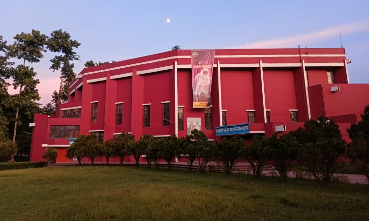 শিক্ষার্থীকে যৌন নিপীড়নের ঘটনায় বাকৃবি অধ্যাপক বরখাস্ত
