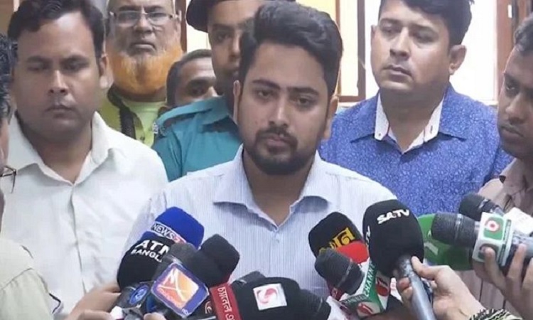 বঙ্গবন্ধুকে জাতির পিতা উপাধি কে দিয়েছে, প্রশ্ন উপদেষ্টা নাহিদের