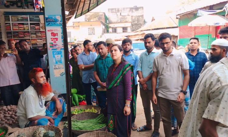 মূল্য তালিকা না থাকায় জরিমানা গুনলেন ৯ ব্যবসায়ী