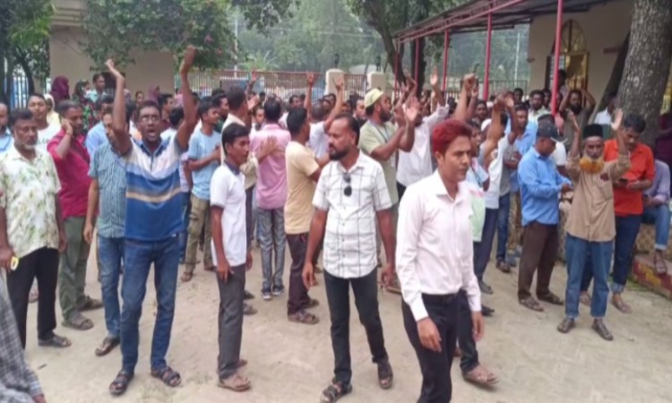 ব্রাহ্মণবাড়িয়া পল্লী বিদ্যুৎ সমিতির কর্মকর্তা কর্মচারীদের অনির্দিষ্টকালের জন্য কর্মবিরতি