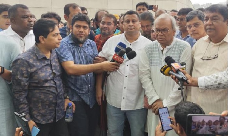 'শেখ হাসিনা ও বাংলাদেশ নিয়ে ভারতের বক্তব্য বিগ ব্রাদারের মতো'