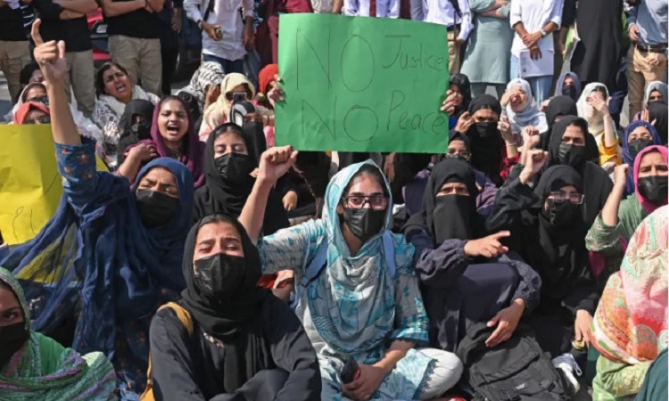 পাঞ্জাবের সকল শিক্ষাপ্রতিষ্ঠান বন্ধ ঘোষণা