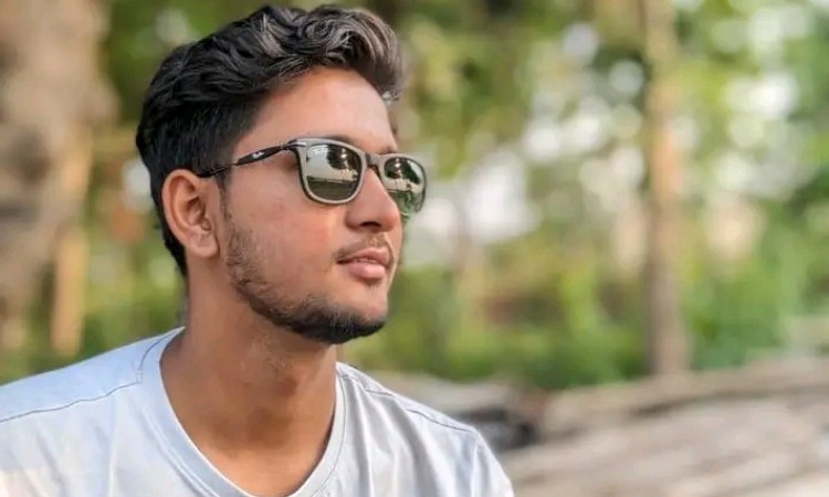 ফেনীতে সড়ক দুর্ঘটনায় কলেজছাত্র নিহত
