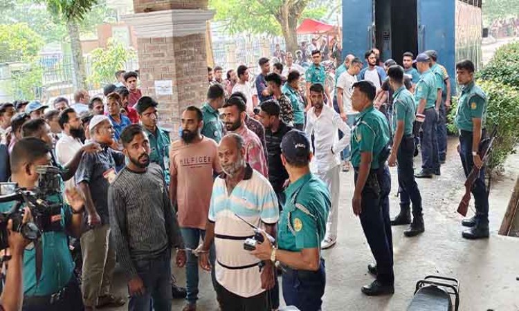 খুলনায় কলেজছাত্র হত্যা: ২১ জনের যাবজ্জীবন