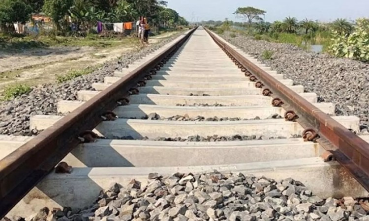 টাঙ্গাইলে ট্রেনে কাটা পড়ে বৃদ্ধের মৃত্যু