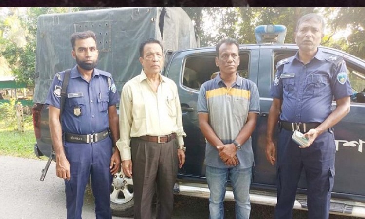 আখাউড়ায় ভারতে যাওয়ার সময় আ.লীগ নেতা আটক