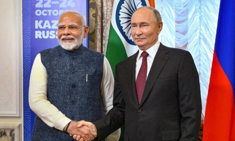 ব্রিকস সম্মেলনের সাইডলাইনে পুতিন-মোদির বৈঠক