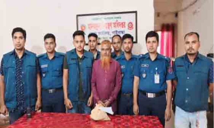 সাঘাটায় ১০,২০০ পিস ইয়াবাসহ গ্রেফতার ১