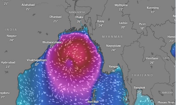 ঘূর্ণিঝড় দানা: উপকূলে দমকা হাওয়া-বৃষ্টি, উত্তাল সাগর