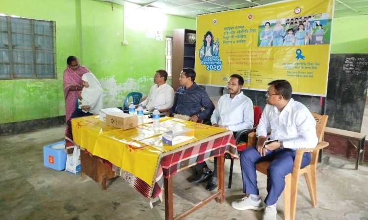খানসামায় এইচপিভি টিকাদান শুরু