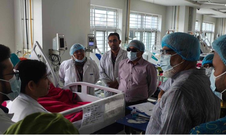 ডিপিডিসির বিরুদ্ধে কঠোর ব্যবস্থা নেওয়ার কথা জানালেন জ্বালানি উপদেষ্টা