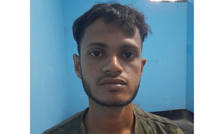 হিলিতে ছাত্রলীগ নেতা আটক
