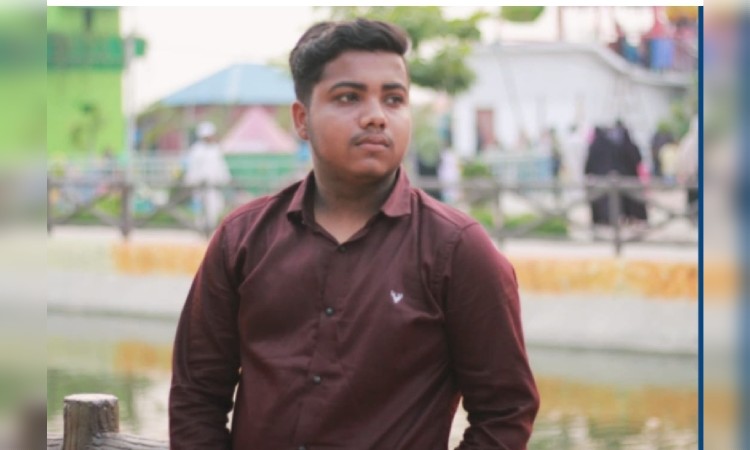 চুয়াডাঙ্গায় ট্রাকের চাকায় প্রাণ গেল কলেজ ছাত্রের